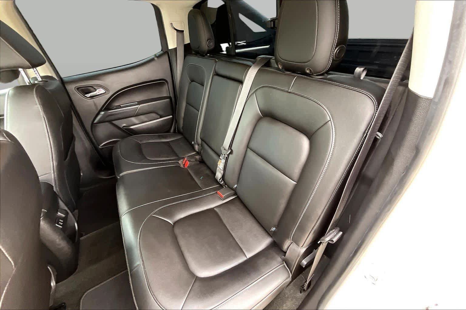 Used 2018 Chevrolet Colorado ZR2 w/ ZR2 Dusk Special Edition AWD/4WD image 19