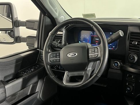 Used 2023 Ford F350 Lariat w/ Lariat Ultimate Package image 14