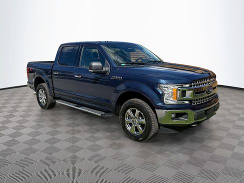 Used 2018 Ford F150 XLT w/ Equipment Group 301A Mid image 4