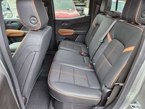 New 2026 GMC Canyon AT4 AWD/4WD image 14