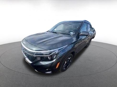 Used 2025 Kia Seltos S image 3