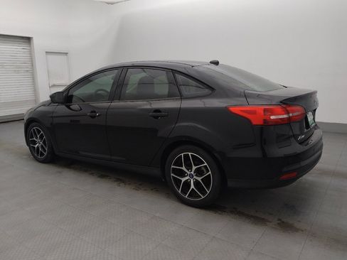 Used 2017 Ford Focus SEL image 3