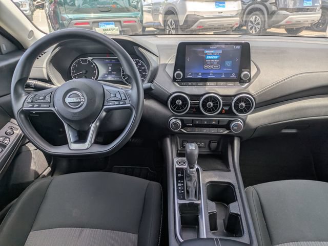 Used 2025 Nissan Sentra SV FWD image 32