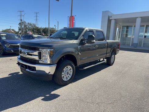 Certified 2018 Ford F250 XL w/ STX Appearance Package image 2