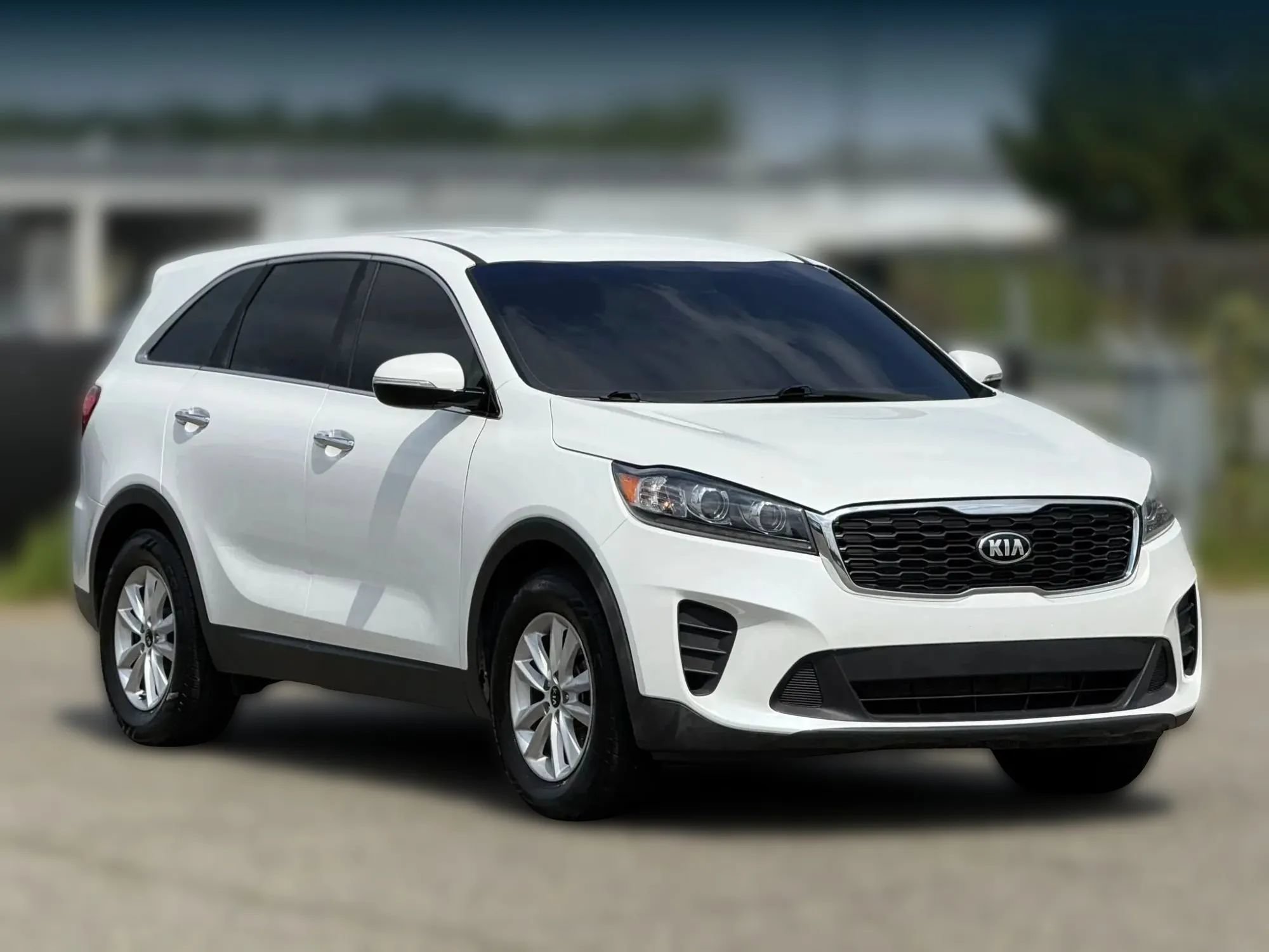Used 2020 Kia Sorento FWD V6 image 1