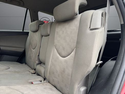 Used 2011 Toyota RAV4 4WD w/ Base L4 Extra Value Pkg image 18