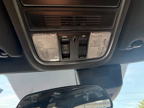 Used 2019 Honda Accord Sport image 45