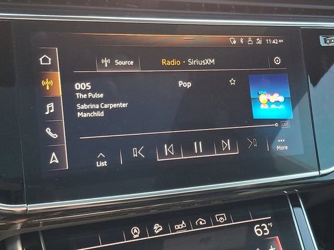 Used 2019 Audi Q8 Premium Plus w/ Premium Plus image 17