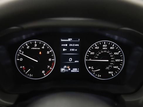 Used 2024 Subaru Crosstrek 2.0i Premium image 24