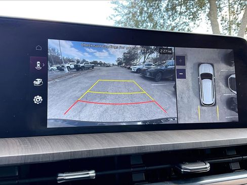 Used 2024 Kia Telluride SX Prestige image 25