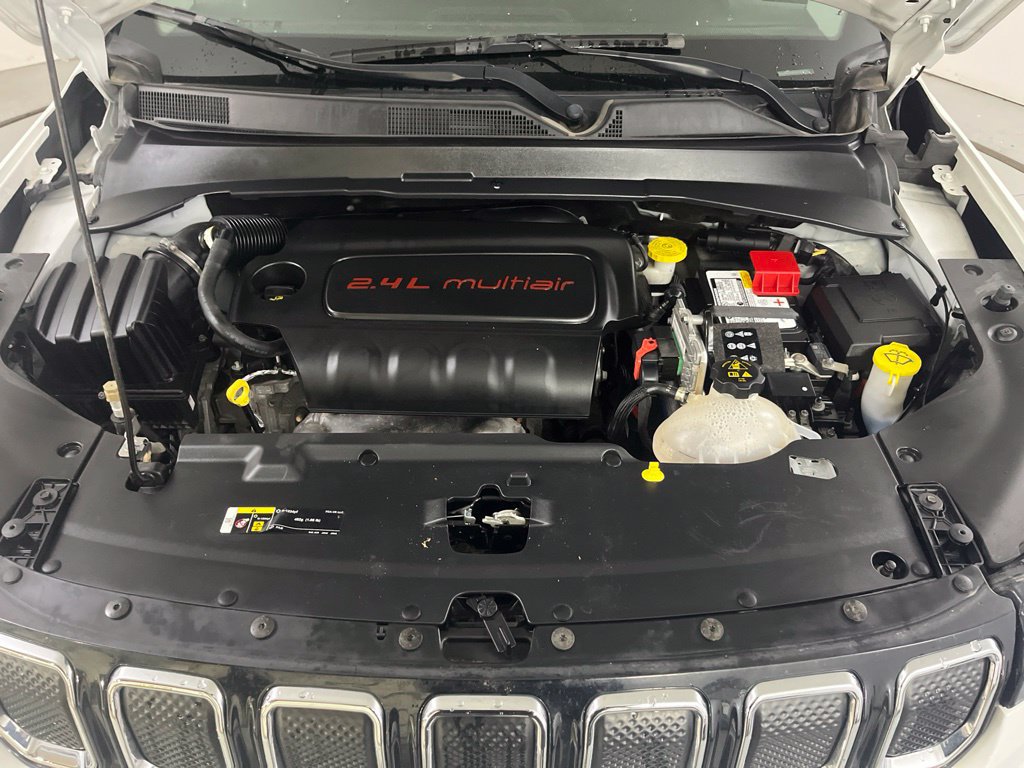 Used 2022 Jeep Compass Limited AWD/4WD image 9