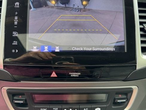 Certified 2019 Honda Ridgeline RTL-T image 19