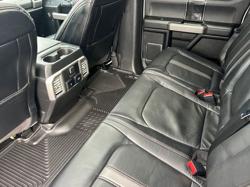 Used 2020 Ford F250 Platinum w/ FX4 Off-Road Package image 4