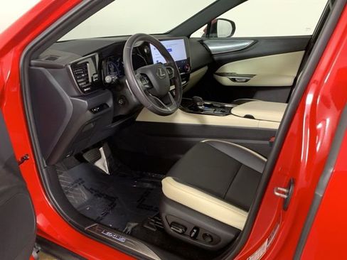 Used 2024 Lexus NX 350h AWD image 29