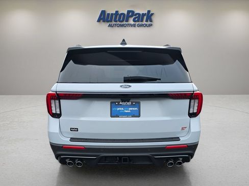 Used 2026 Ford Explorer ST AWD/4WD image 6