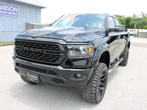 Used 2023 RAM 1500 Big Horn AWD/4WD image 3