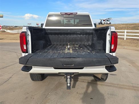 Used 2021 GMC Sierra 3500 Denali w/ Denali Ultimate Package image 13