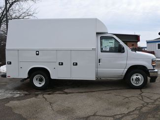 New 2025 Ford E-350 and Econoline 350 Super Duty w/ Power Equipment Group video 2