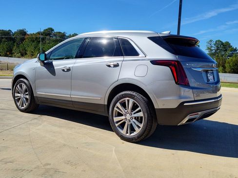 Used 2024 Cadillac XT5 Premium Luxury w/ Technology Package image 4