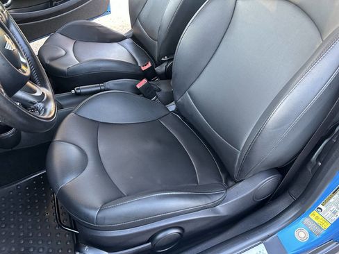 Used 2011 MINI Cooper S image 17