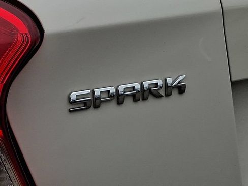 Used 2018 Chevrolet Spark LS FWD image 28