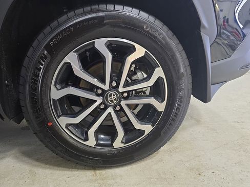 Used 2026 Toyota Corolla Cross S image 33