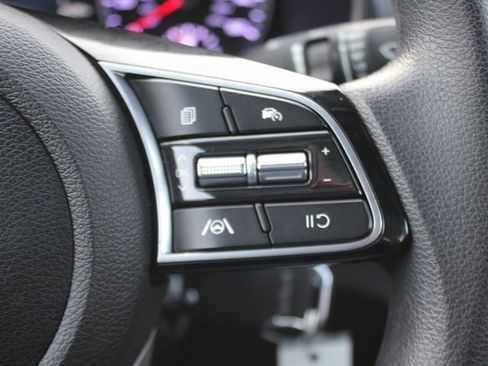 Used 2023 Kia Forte LXS image 15