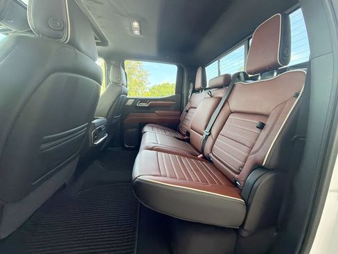 Used 2026 GMC Sierra 1500 Denali Ultimate AWD/4WD image 32