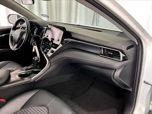 Used 2023 Toyota Camry SE image 28