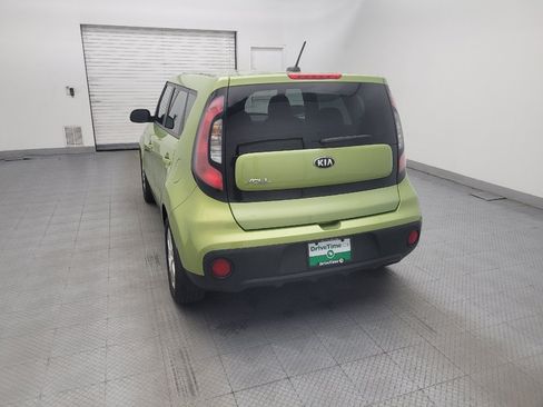 Used 2017 Kia Soul FWD image 6