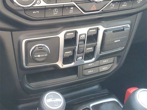 Used 2020 Jeep Gladiator Sport w/ Quick Order Package 24S image 28