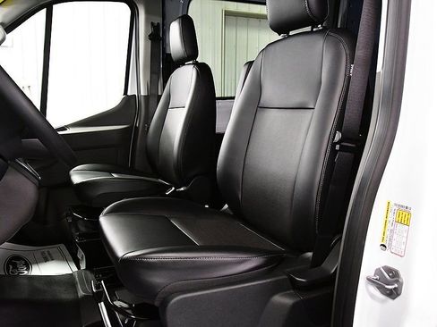 New 2026 Ford Transit 250 148 Medium Roof w/ Load Area Protection Package RWD image 24