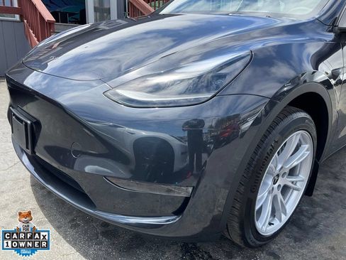 Used 2024 Tesla Model Y 2WD image 96