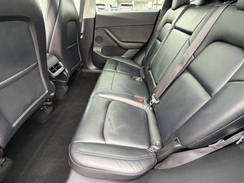 Used 2021 Tesla Model Y Performance AWD/4WD image 29