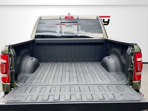 Used 2021 RAM 1500 Laramie AWD/4WD image 27