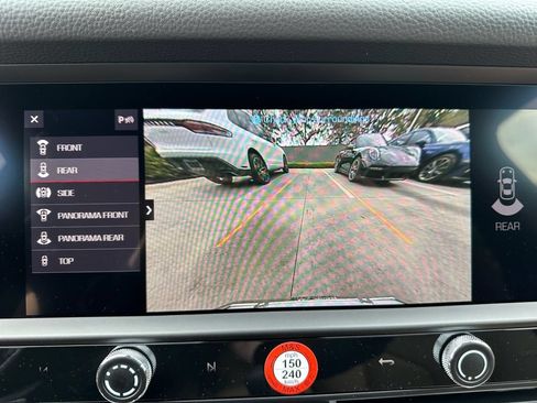 Used 2026 Porsche Macan S AWD/4WD image 32