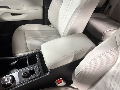 New 2025 Kia Sorento EX image 26