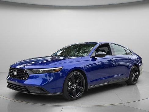 Certified 2024 Honda Accord Sport image 9