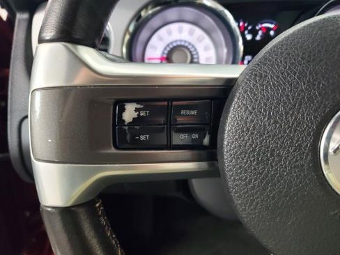 Used 2011 Ford Mustang Premium w/ 202A Rapid Spec Order Code image 17