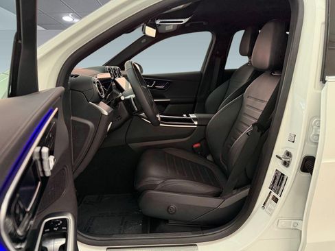 Certified 2025 Mercedes-Benz GLC 350e 4MATIC image 5