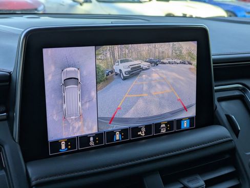 Used 2021 Chevrolet Tahoe RST w/ Luxury Package image 23