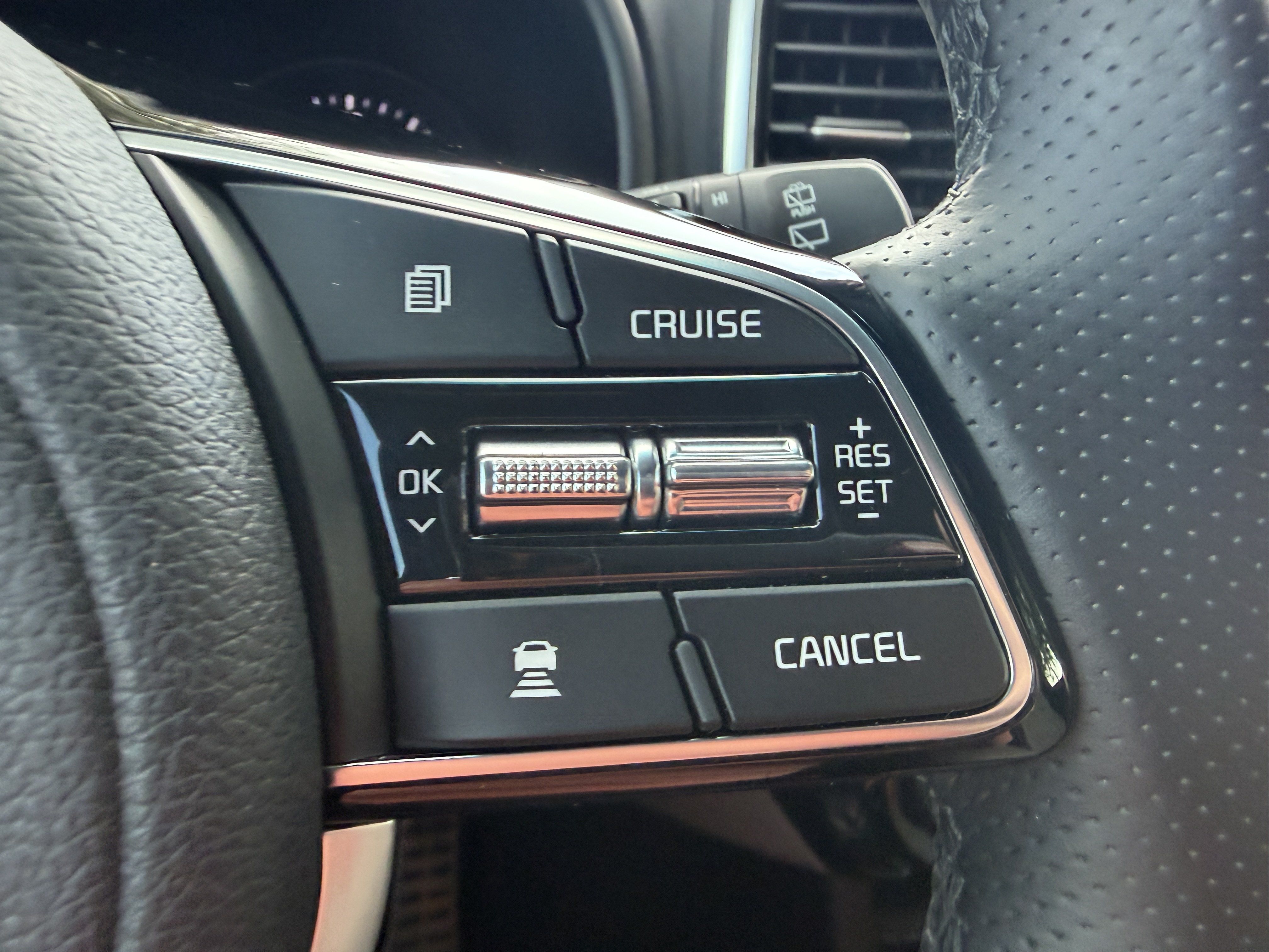 Used 2020 Kia Sportage SX FWD image 27