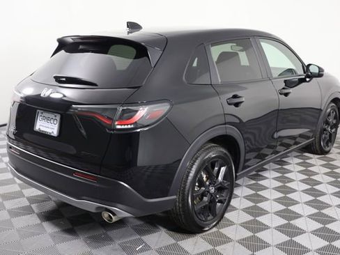 Certified 2025 Honda HR-V Sport image 8