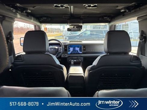 Used 2023 Ford Bronco Badlands image 20