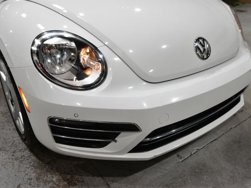 Used 2017 Volkswagen Beetle 1.8T SEL image 5