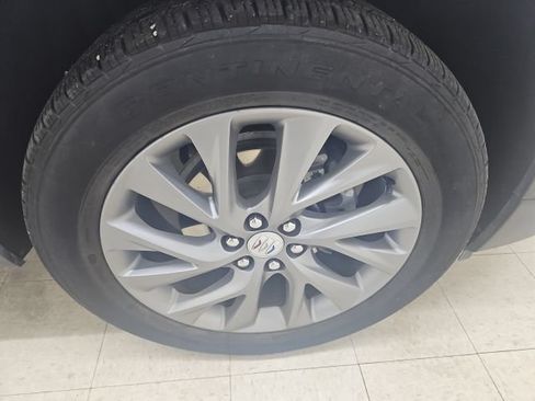 Used 2026 Buick Enclave Preferred FWD image 22