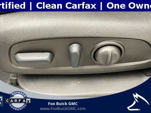 Used 2023 GMC Terrain SLE w/ Driver Convenience Package image 30