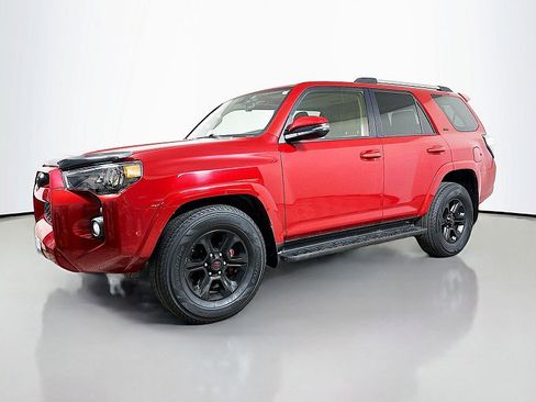 Used 2014 Toyota 4Runner SR5 w/ Upgrade Package image 3
