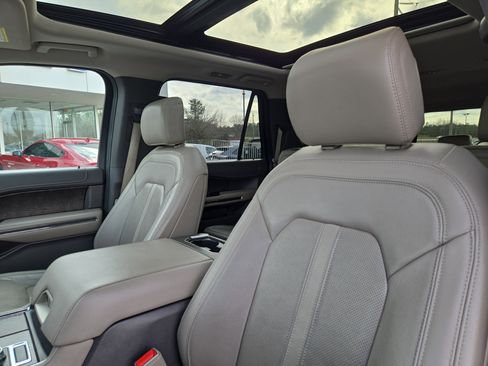 Used 2020 Ford Expedition Max Limited w/ Equipment Group 301A image 26