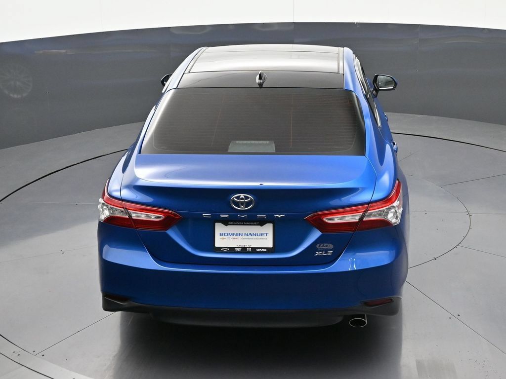 Used 2019 Toyota Camry XLE FWD image 19